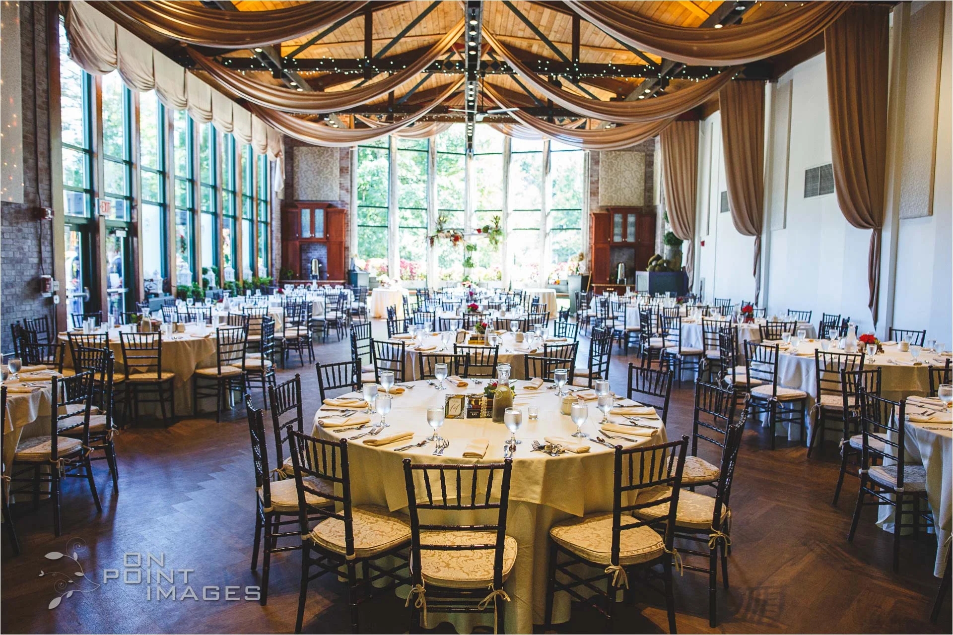 pond-house-cafe-wedding-photographer-hartford-26.jpg