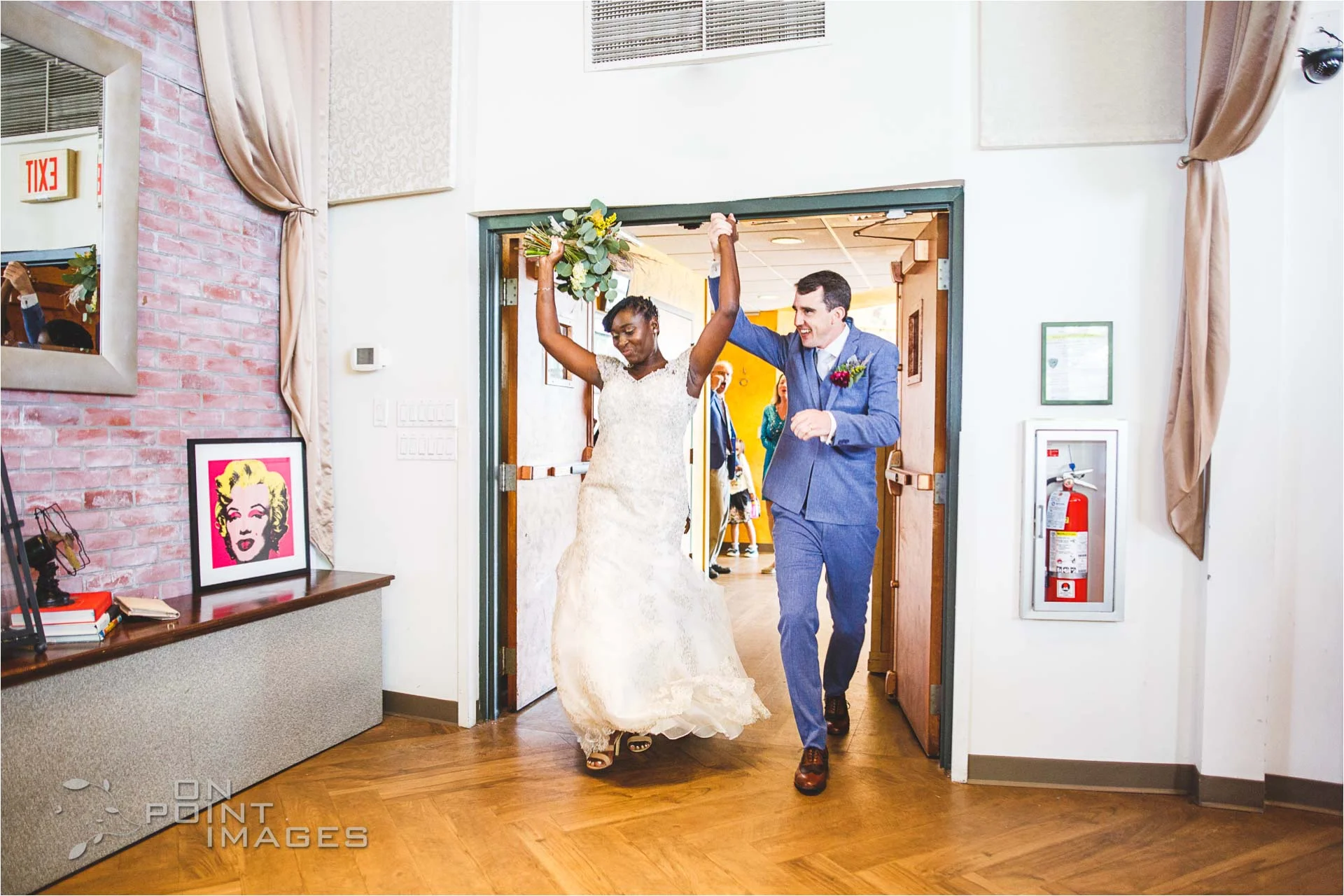 pond-house-cafe-wedding-photographer-hartford-27.jpg
