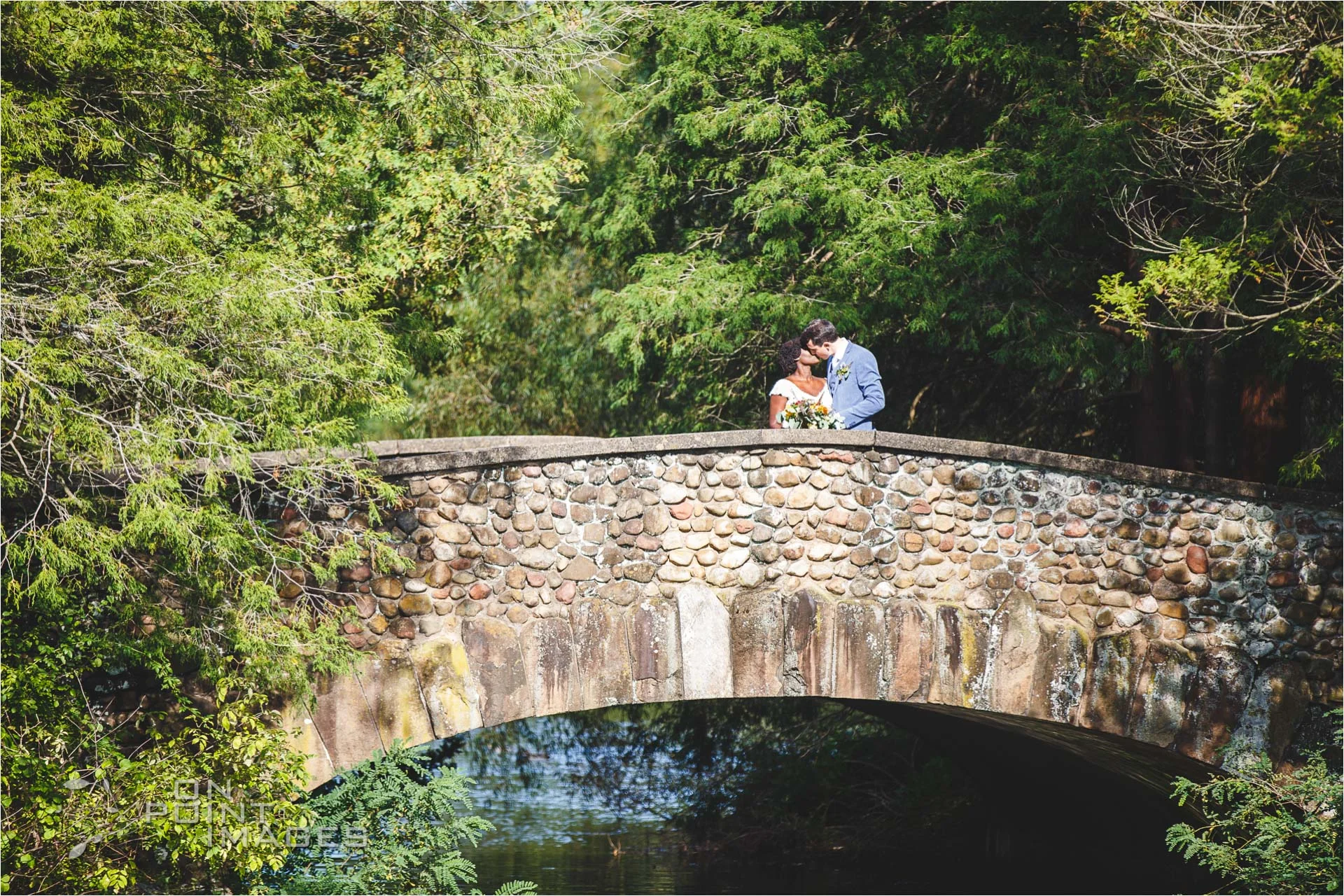 pond-house-cafe-wedding-photographer-hartford-35.jpg