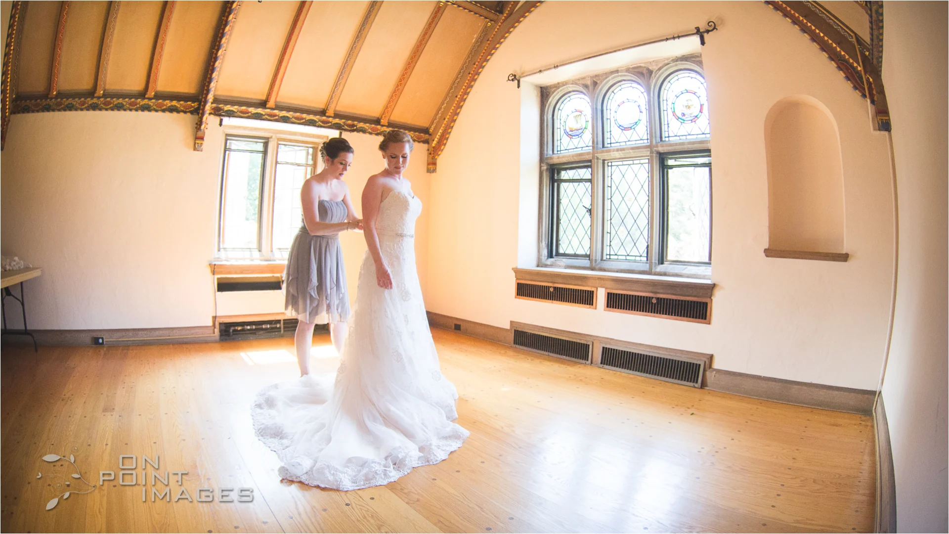 Gallaher-Estate-Weddings-04.jpg