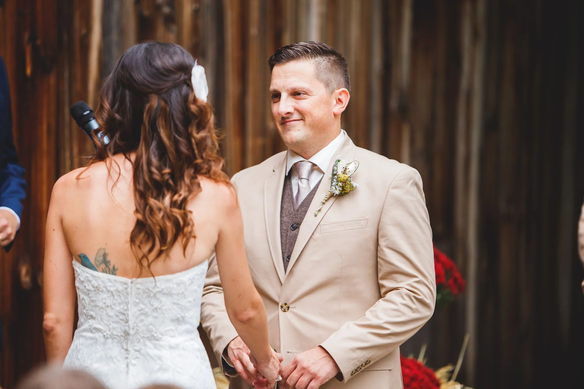 Wedding Photos at Webb Barn Wethersfield -17.jpg