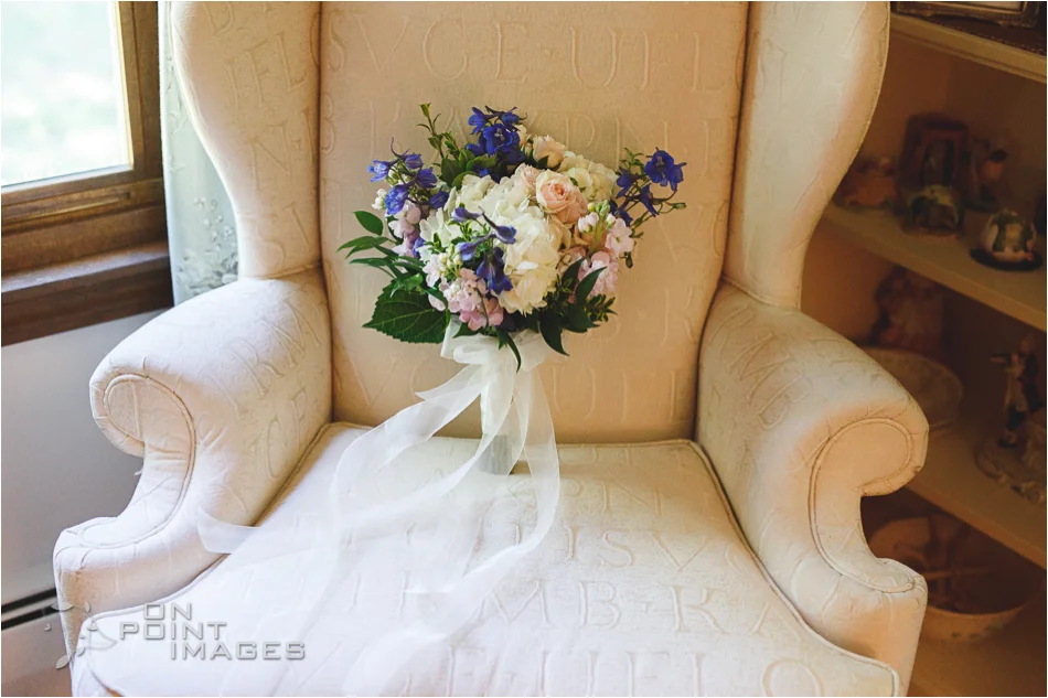 connecticut-wickham-park-wedding-photographer-02.jpg