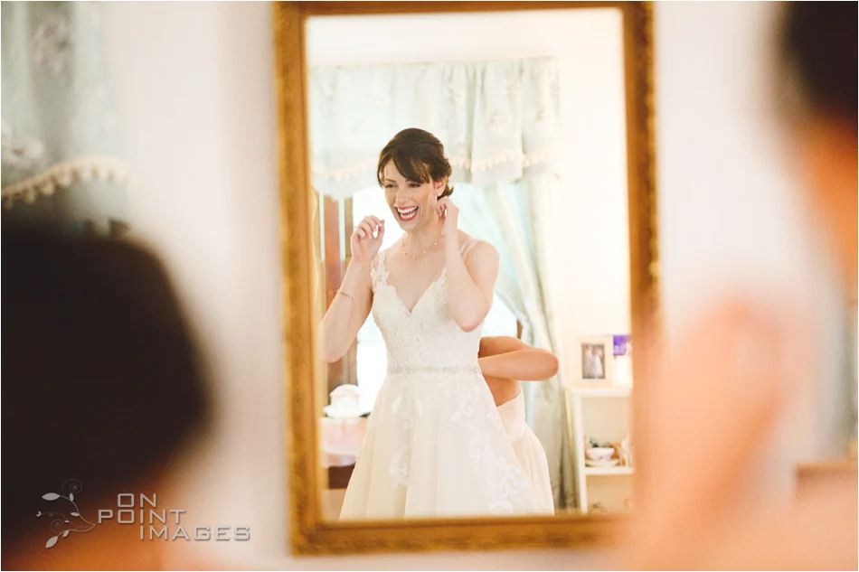 connecticut-wickham-park-wedding-photographer-06.jpg