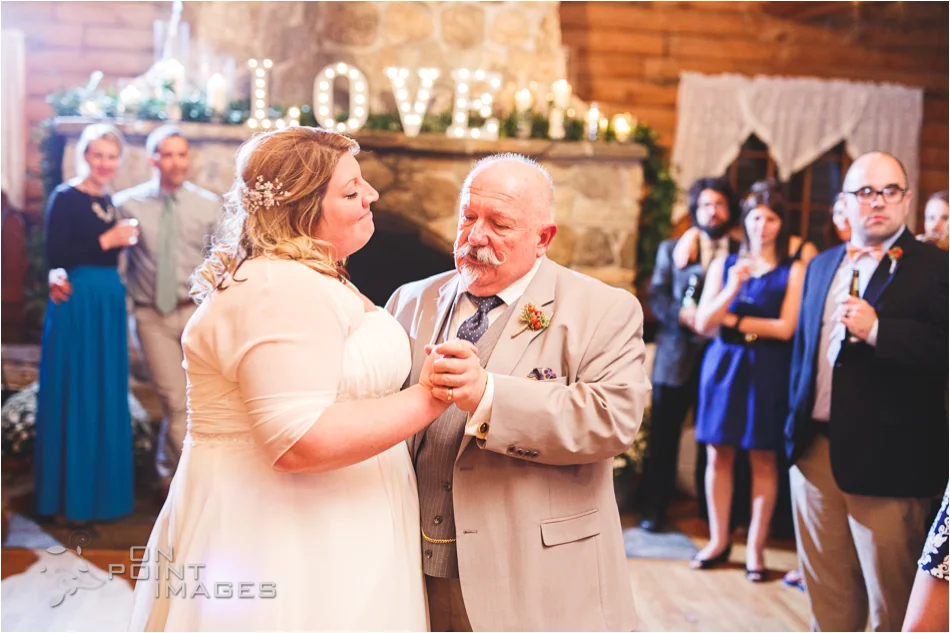 wickham-park-fall-autumn-wedding-photographs-47.jpg