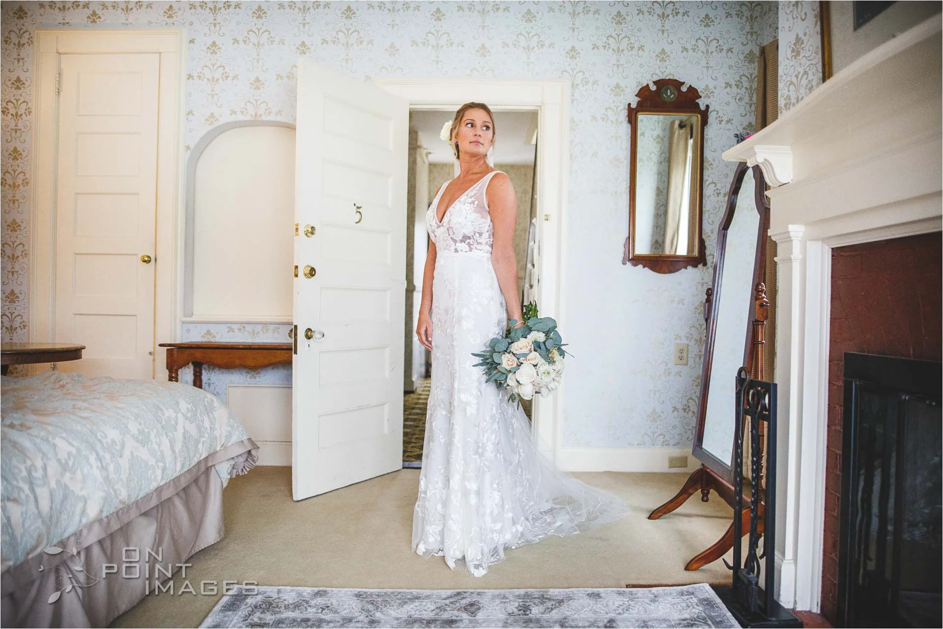 inn-at-mystic-wedding-photography-07.jpg