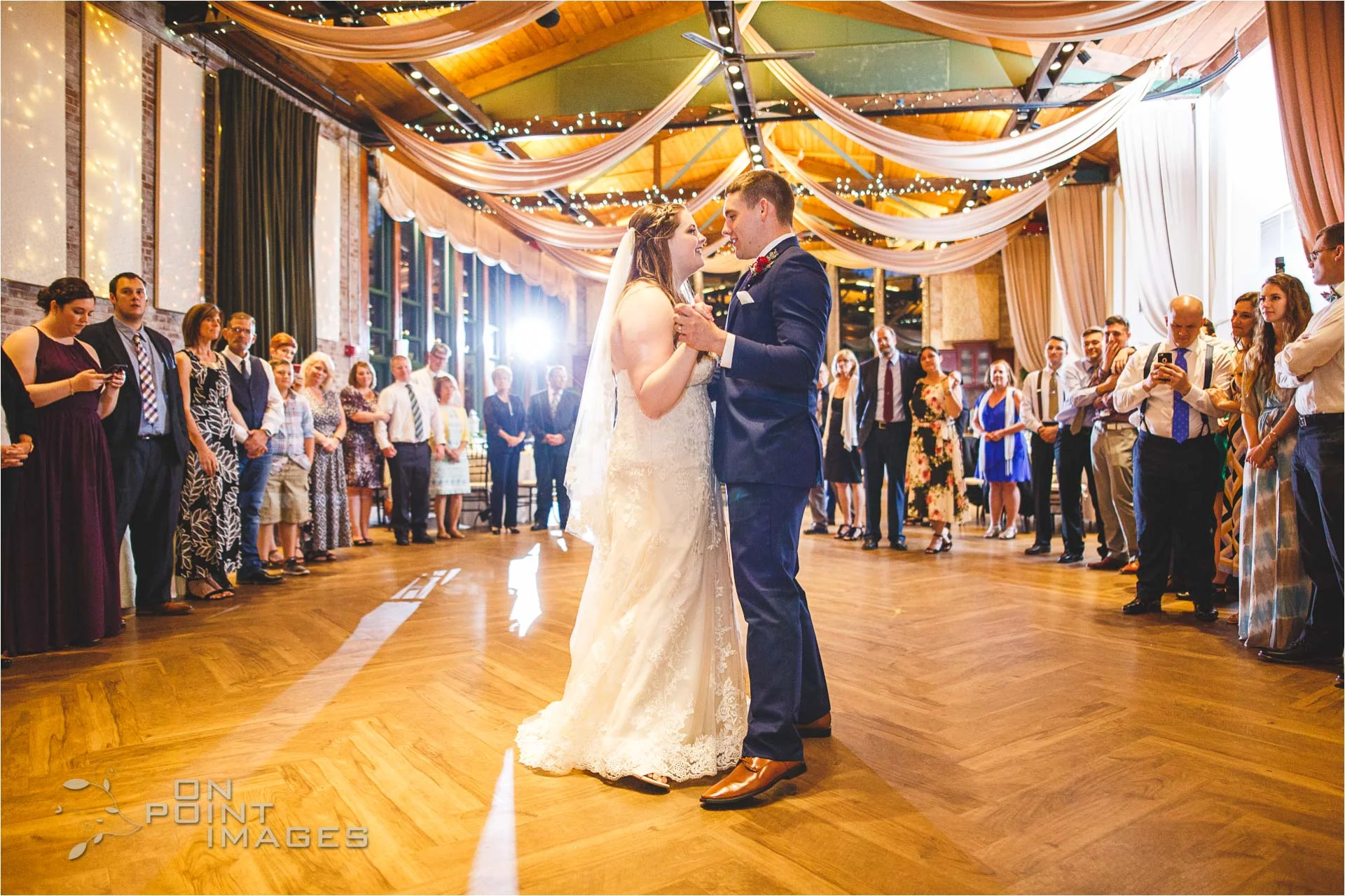 hartford-pond-house-cafe-wedding-31.jpg