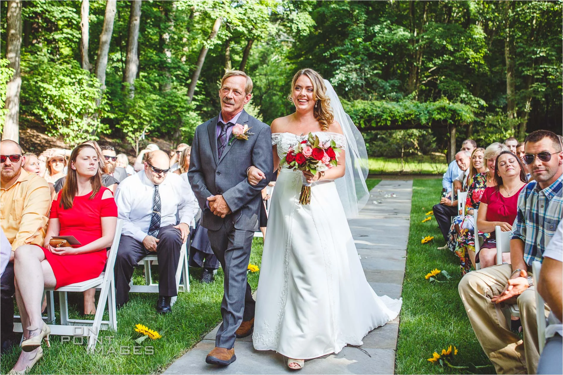 wedding-at-avon-old-farms-hotel-15.jpg