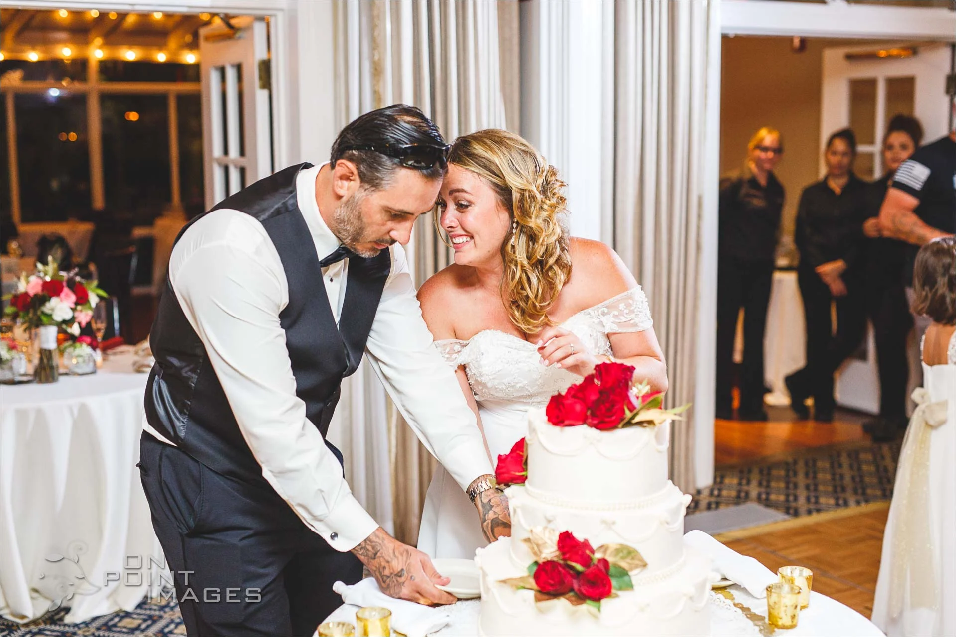 wedding-at-avon-old-farms-hotel-35.jpg