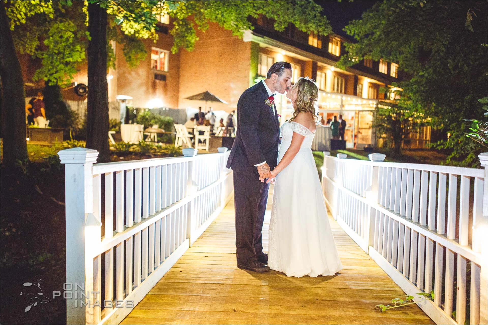 wedding-at-avon-old-farms-hotel-37.jpg