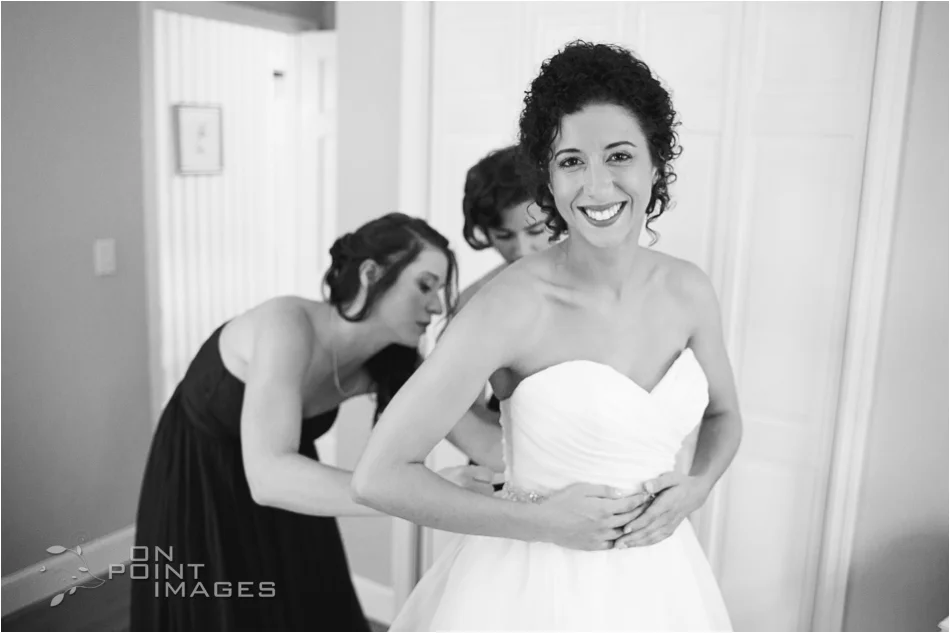 aria-summer-wedding-photographers-ct-09.jpg