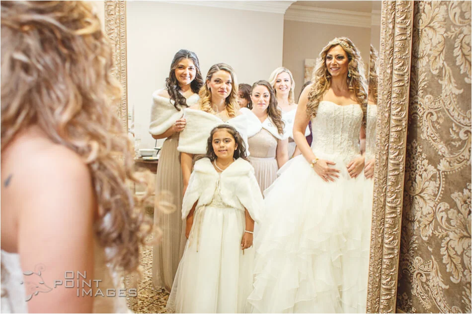 aria-winter-wedding-photographs-13.jpg