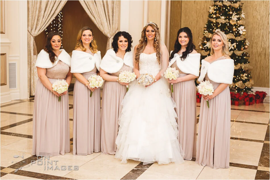 aria-winter-wedding-photographs-22.jpg