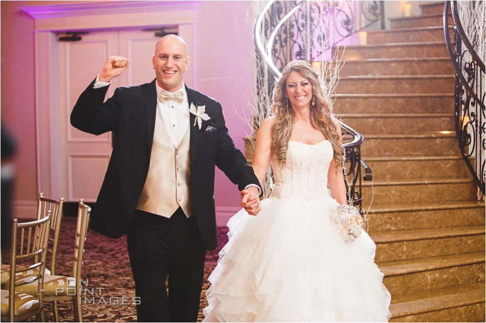 aria-winter-wedding-photographs-28.jpg