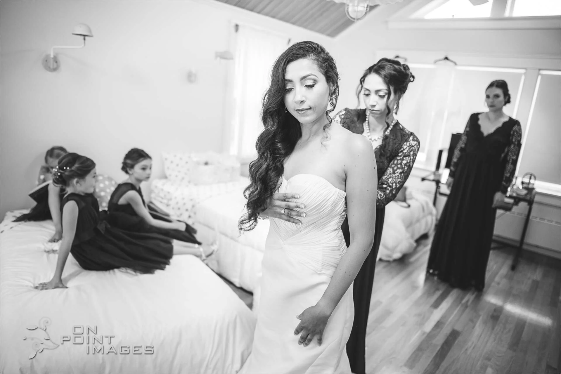 chamard-vineyard-wedding-07.jpg