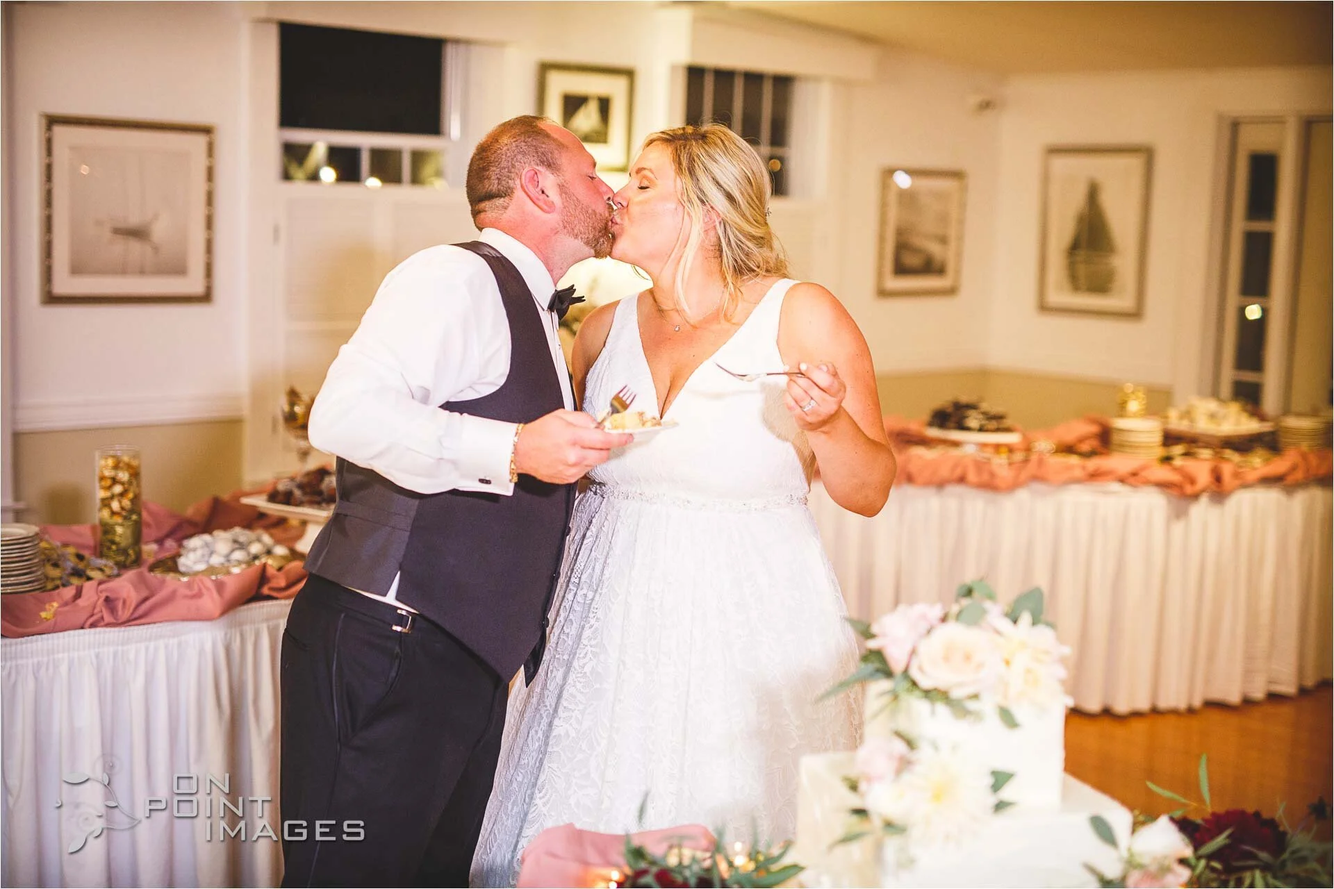 Owenego Inn Wedding Photos-31.jpg
