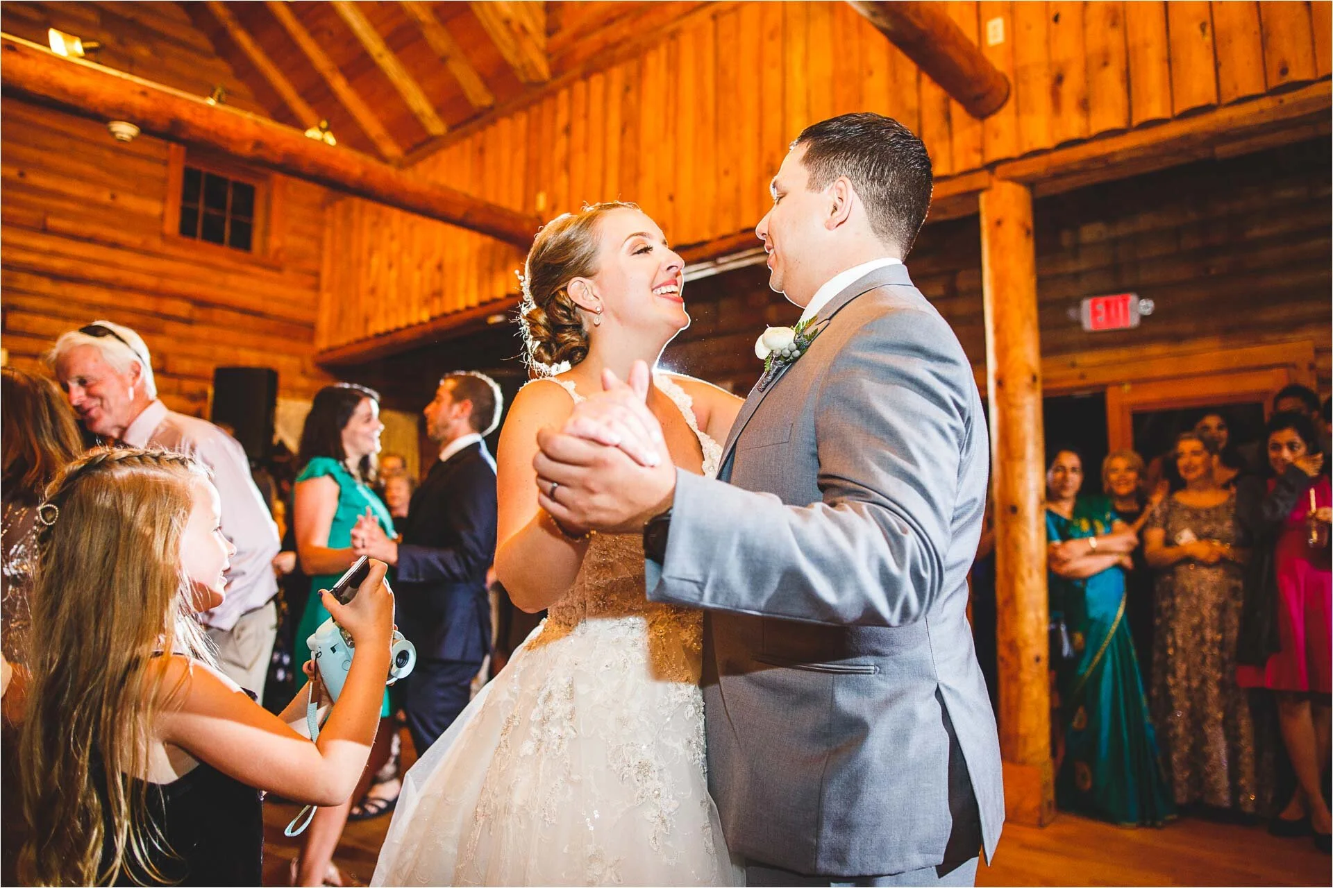 wickham-cabin-wedding-photos-30.jpg