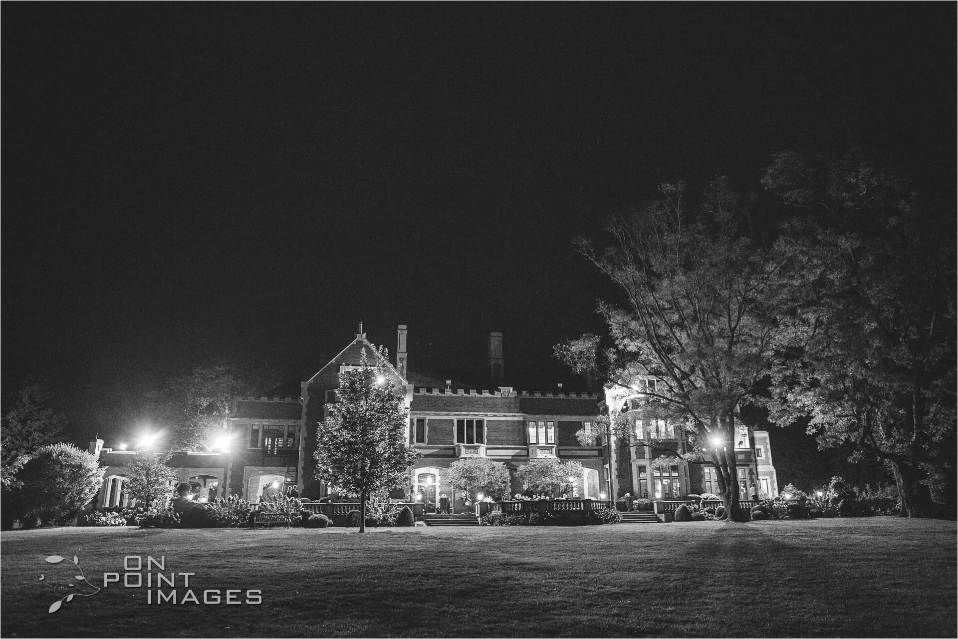 Waveny House Wedding Photographs New Caanan-35.jpg
