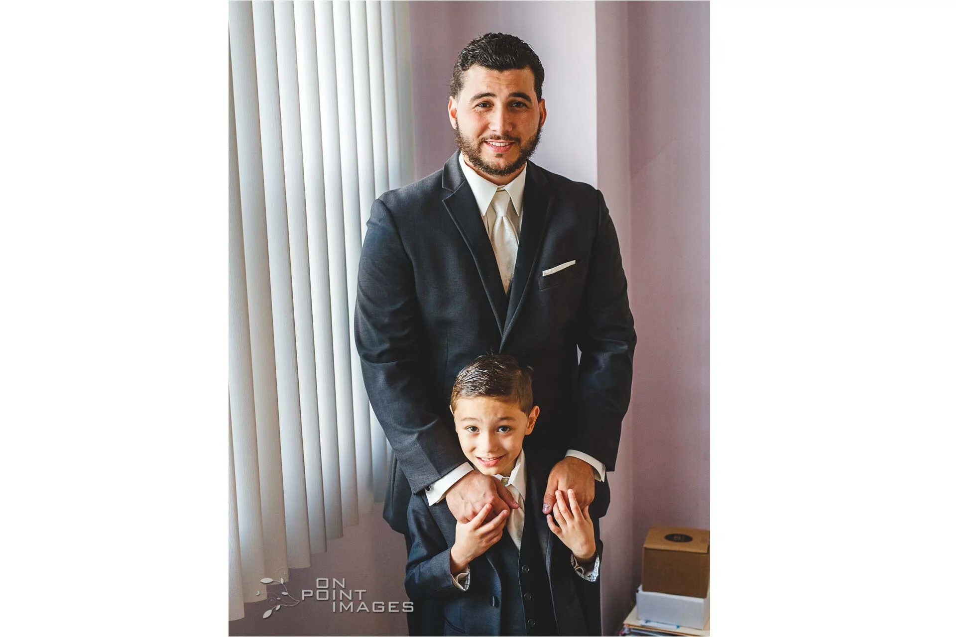 maneeleys-wedding-photographer-ct-07.jpg