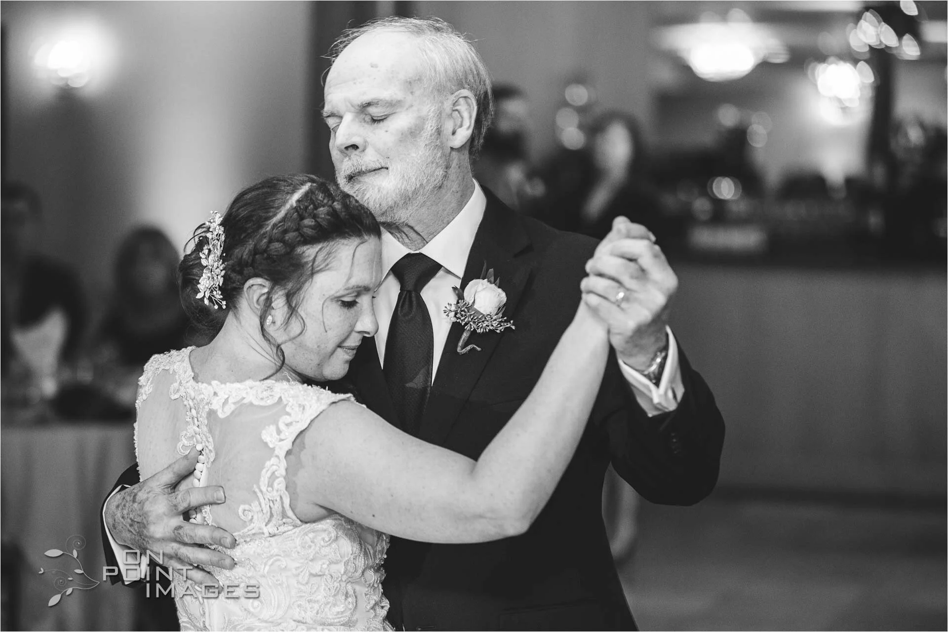 hamden-cascade-wedding-photography-31.jpg