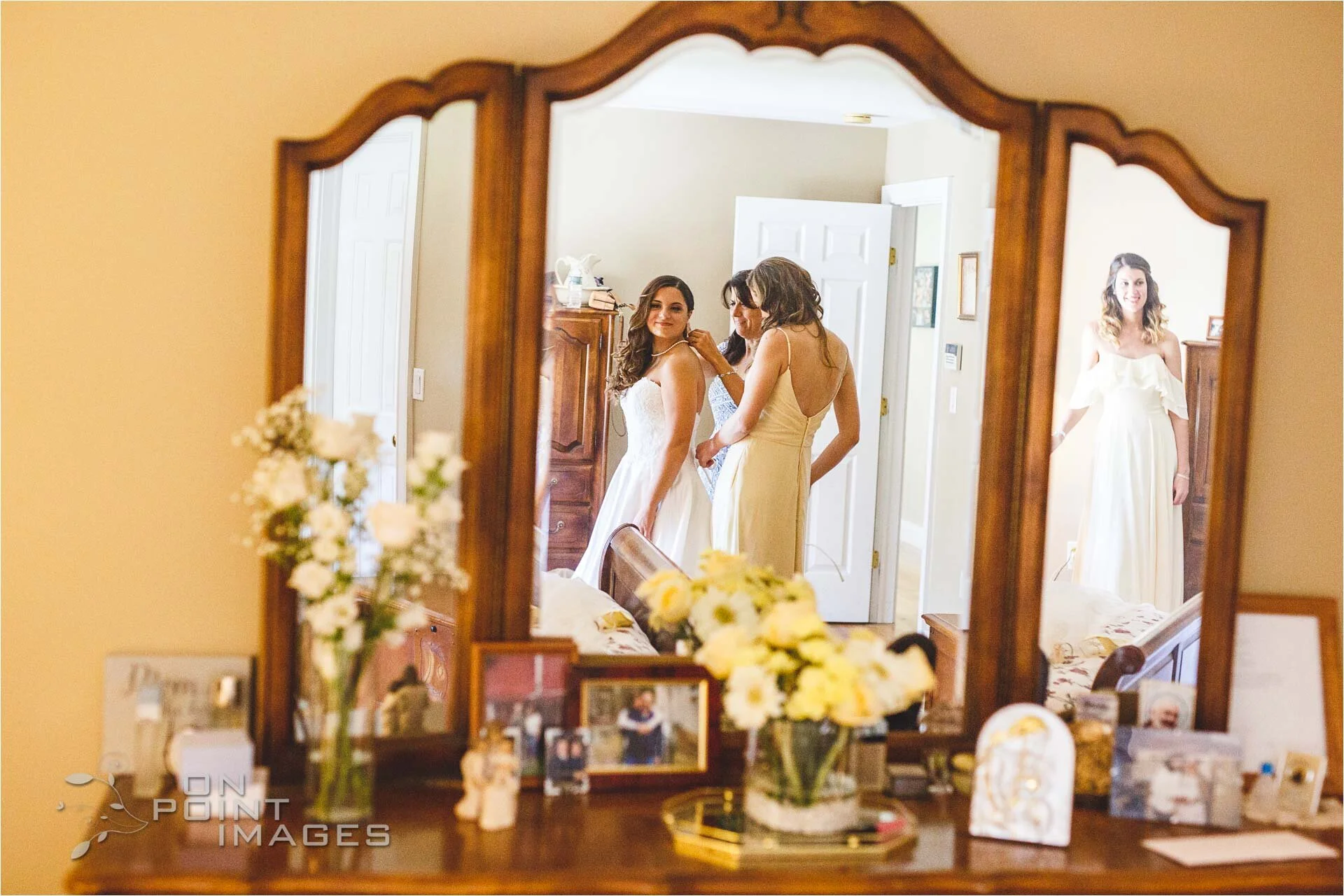 The Waters Edge at Giovannis Wedding Photography-06.jpg