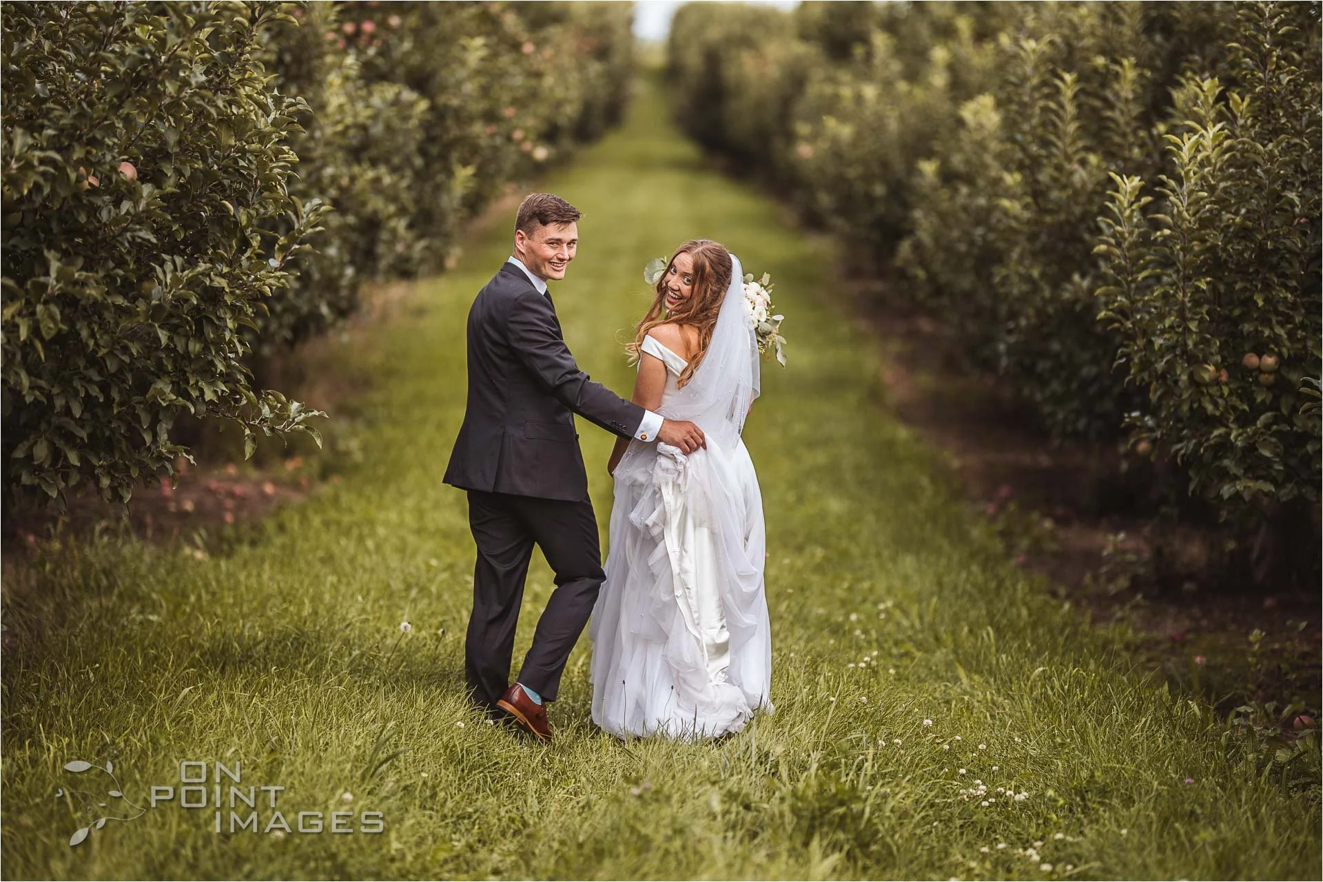 Traverse City Photographer Pentwater Michigan Wedding-24.jpg