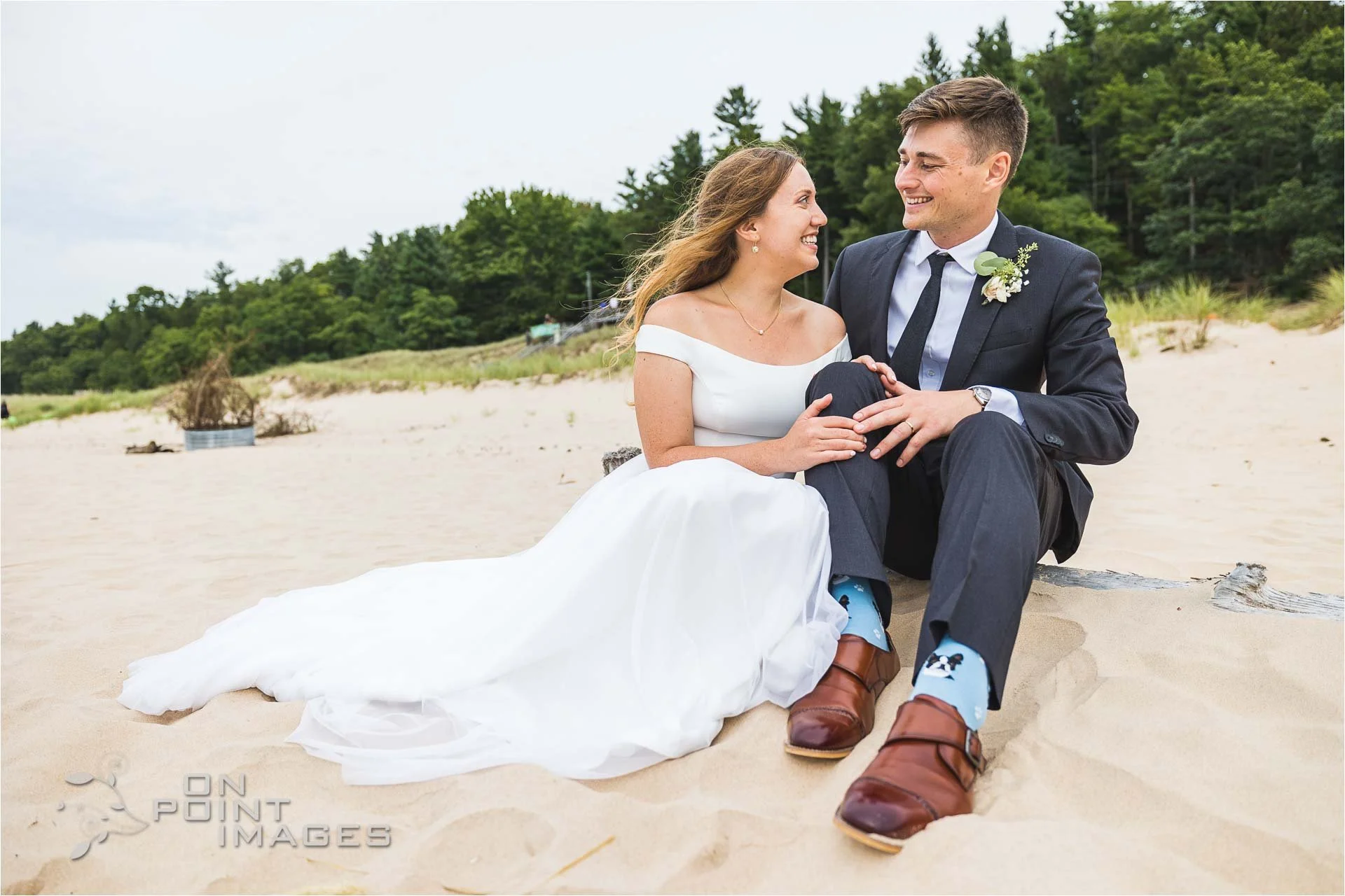 Traverse City Photographer Pentwater Michigan Wedding-31.jpg